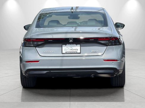 New 2026 Honda Accord Touring image 7