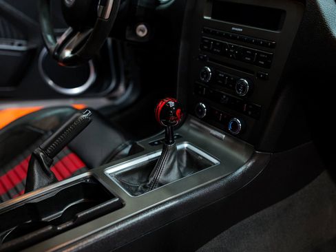 Used 2013 Ford Mustang Shelby GT500 image 39