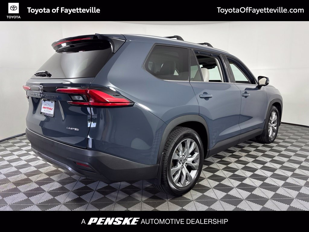 Certified 2024 Toyota Grand Highlander FWD image 19