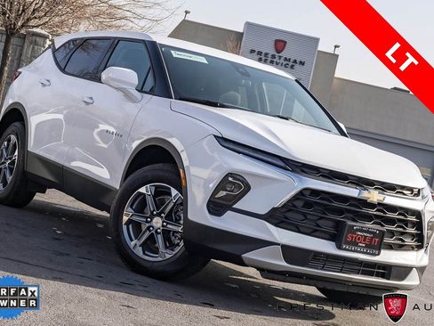 Used 2025 Chevrolet Blazer LT image 1