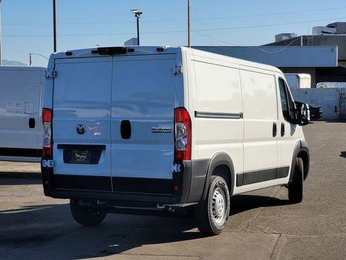 New 2026 RAM ProMaster 2500 w/ Convenience Group image 4