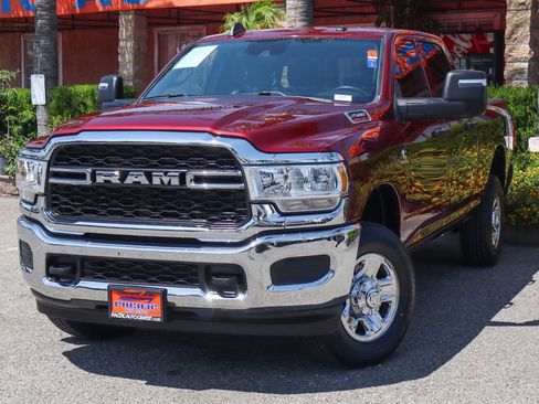 Used 2024 RAM 2500 Tradesman w/ Safety Group AWD/4WD image 4