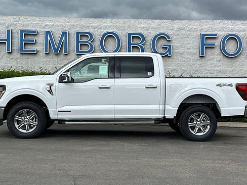 New 2025 Ford F150 XLT w/ Equipment Group 302A MID image 7