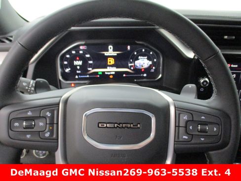New 2026 GMC Sierra 1500 Denali w/ Denali Reserve Package image 39