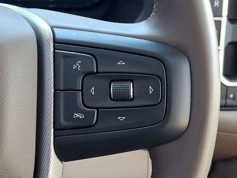 Used 2024 GMC Yukon Denali AWD/4WD image 25