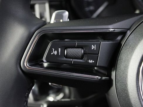 New 2026 Porsche Macan image 23