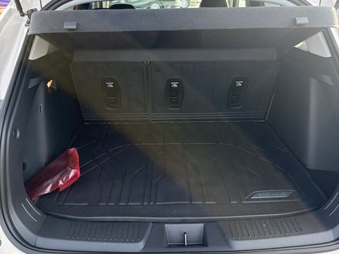 New 2026 Chevrolet Trax ACTIV w/ Sunroof Package FWD image 9