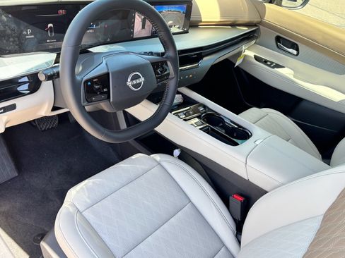 New 2026 Nissan Murano Platinum w/ Cargo Package AWD/4WD image 16