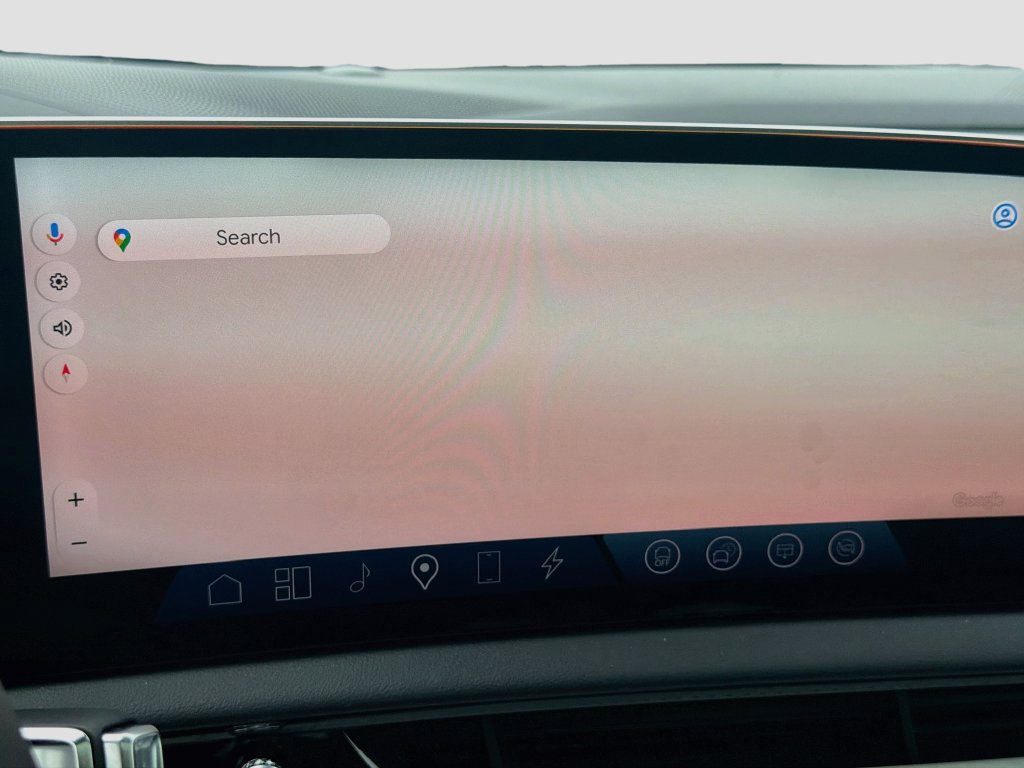 Certified 2025 Cadillac Optiq Luxury 2 AWD/4WD image 13