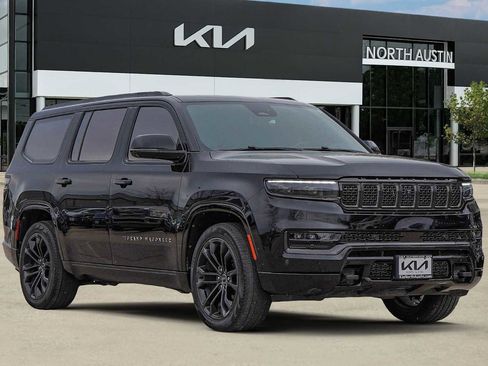 Used 2024 Jeep Grand Wagoneer Series II w/ Quick Order Packagew 28T image 8