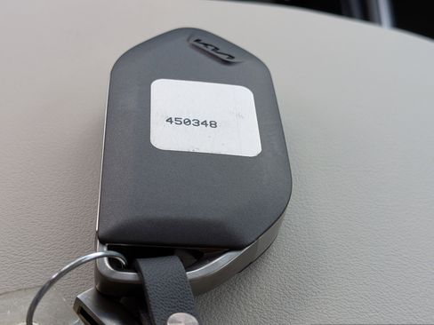New 2026 Kia Sorento S FWD image 37