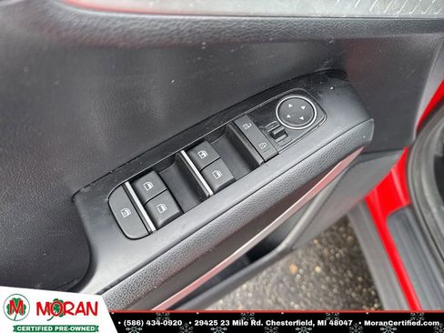 Used 2025 Kia Soul LX image 11