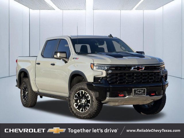 Used 2025 Chevrolet Silverado 1500 ZR2 w/ Technology Package AWD/4WD image 1