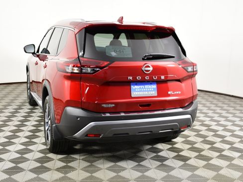 Used 2023 Nissan Rogue SL AWD/4WD image 7