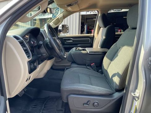 Used 2020 RAM 1500 Big Horn AWD/4WD image 10