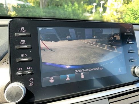 Used 2018 Honda Accord EX-L image 22