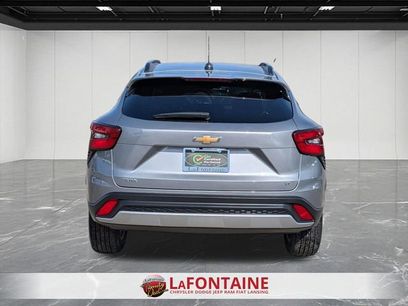 Used 2025 Chevrolet Trax LT