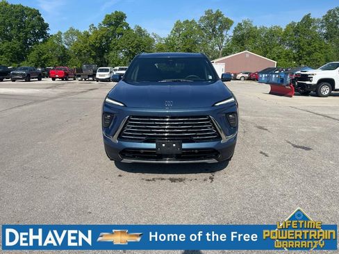 Used 2026 Buick Enclave Preferred FWD image 9