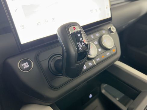 New 2026 Land Rover Defender 110 S image 17