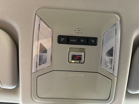 Certified 2024 Toyota RAV4 LE AWD/4WD image 29