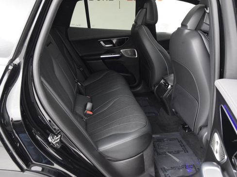 Used 2023 Mercedes-Benz EQE 350+ SUV image 18
