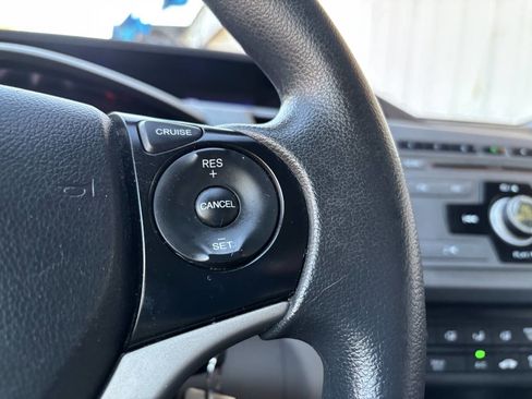 Used 2012 Honda Civic LX image 25