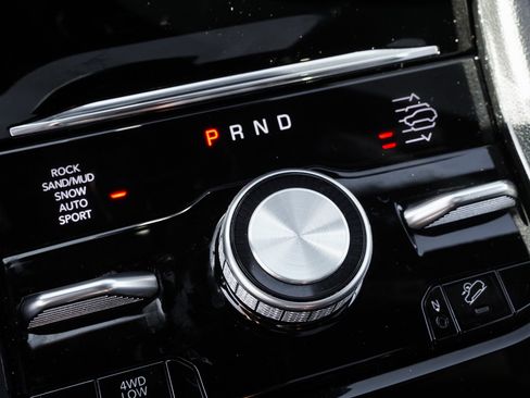 Used 2023 Jeep Grand Cherokee Summit image 13