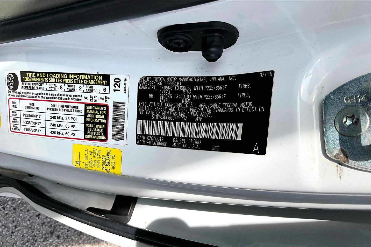 Used 2016 Toyota Sienna XLE Premium FWD image 5