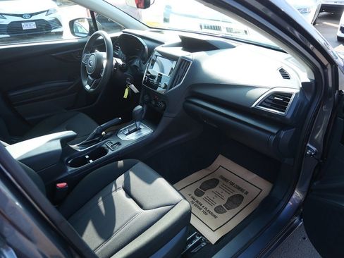 Used 2018 Subaru Impreza 2.0i Premium w/ Eyesight & BSD & Rcta image 16