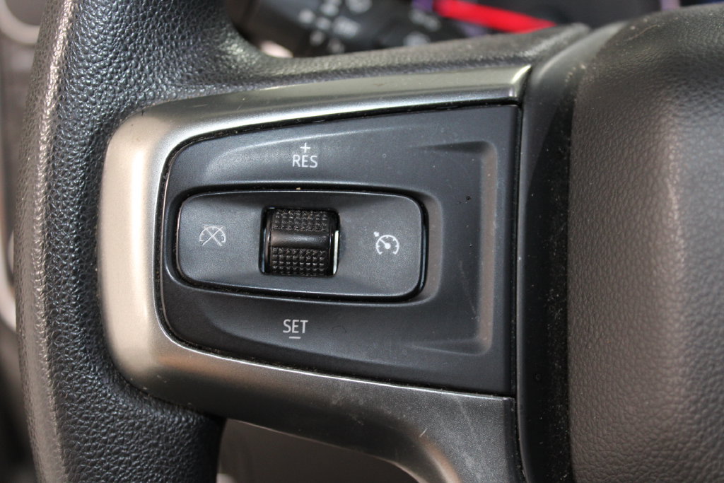 Used 2020 Chevrolet Silverado 1500 LT w/ Trailering Package AWD/4WD image 27