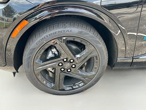 New 2025 Chevrolet Equinox EV RS w/ Active Safety Package 3 image 34