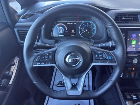 Used 2022 Nissan Leaf SV Plus image 15
