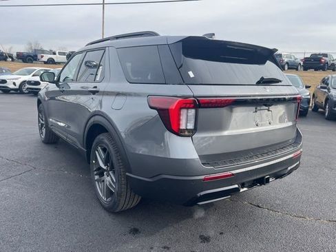 New 2026 Ford Explorer ST-Line image 28