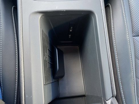 New 2026 Volkswagen Tiguan SE R-Line image 38