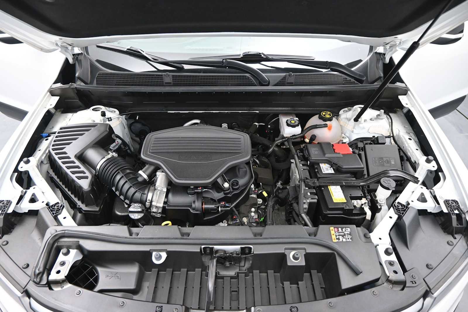 Used 2023 GMC Acadia AT4 AWD/4WD image 24