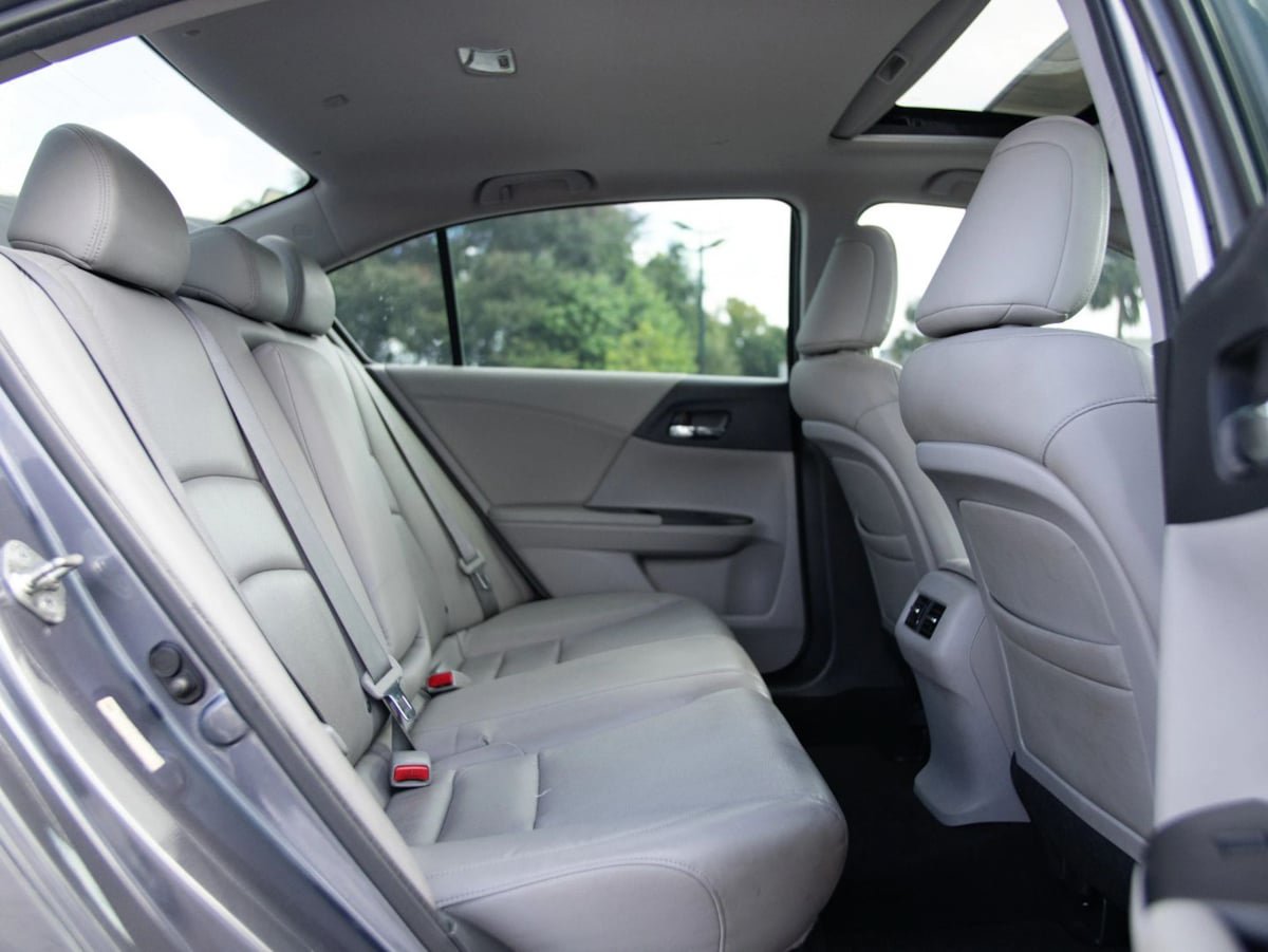 Used 2013 Honda Accord EX-L image 26