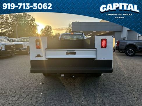 New 2024 Ford F550 4x4 Regular Cab Super Duty image 7