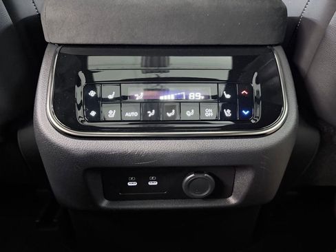 New 2026 INFINITI QX80 4WD image 35