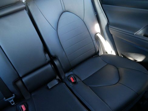 Certified 2026 Toyota Highlander XLE image 14