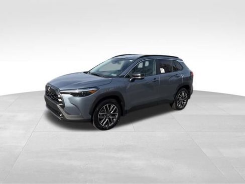 New 2026 Toyota Corolla Cross XLE image 1