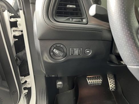 Used 2023 Dodge Challenger GT w/ Plus Package image 19