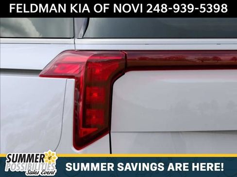 New 2026 Kia Carnival FWD image 11