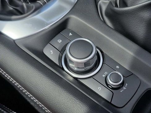 Used 2024 MAZDA MX-5 Miata RF Grand Touring image 13