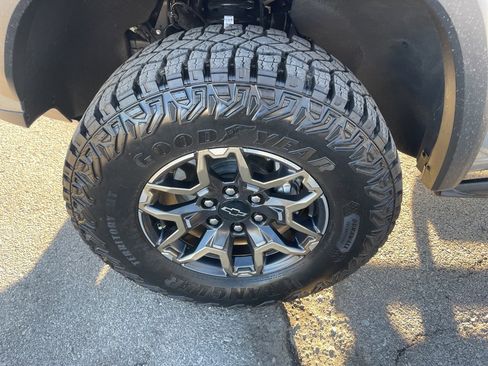 Certified 2026 Chevrolet Colorado ZR2 w/ Technology Package image 8