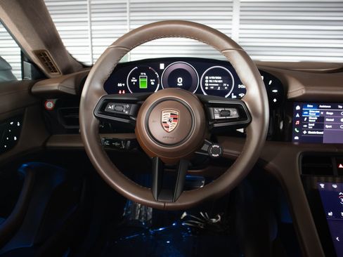 Certified 2026 Porsche Taycan 4S AWD/4WD image 15