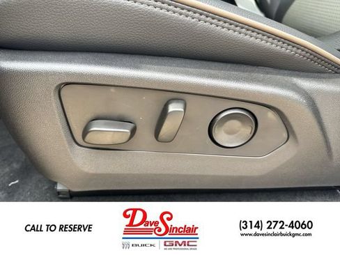 New 2026 GMC Canyon Denali AWD/4WD image 12