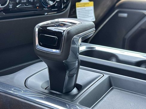 Certified 2023 GMC Sierra 1500 SLT AWD/4WD image 34