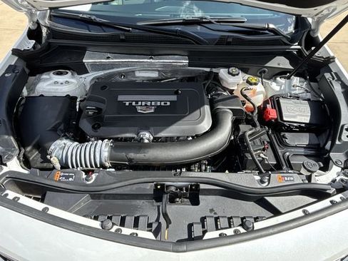 Used 2023 Cadillac XT4 Luxury w/ Cold Weather Package image 31