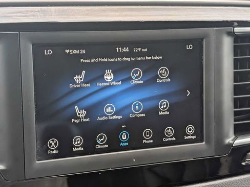 Used 2020 Chrysler Pacifica Touring-L w/ Tire & Wheel Group FWD image 19