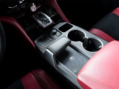 Used 2022 Acura MDX A-Spec image 37